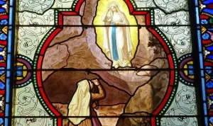 aparição nossa senhora de lourdes